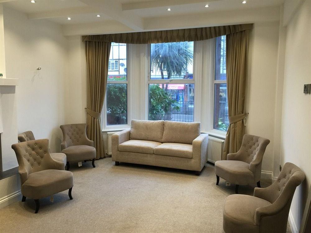 Acton Hill Hotel Ealing Buitenkant foto