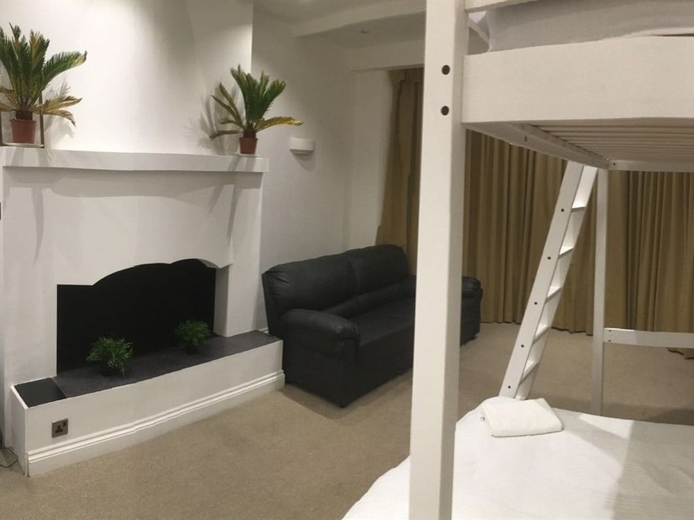Acton Hill Hotel Ealing Buitenkant foto