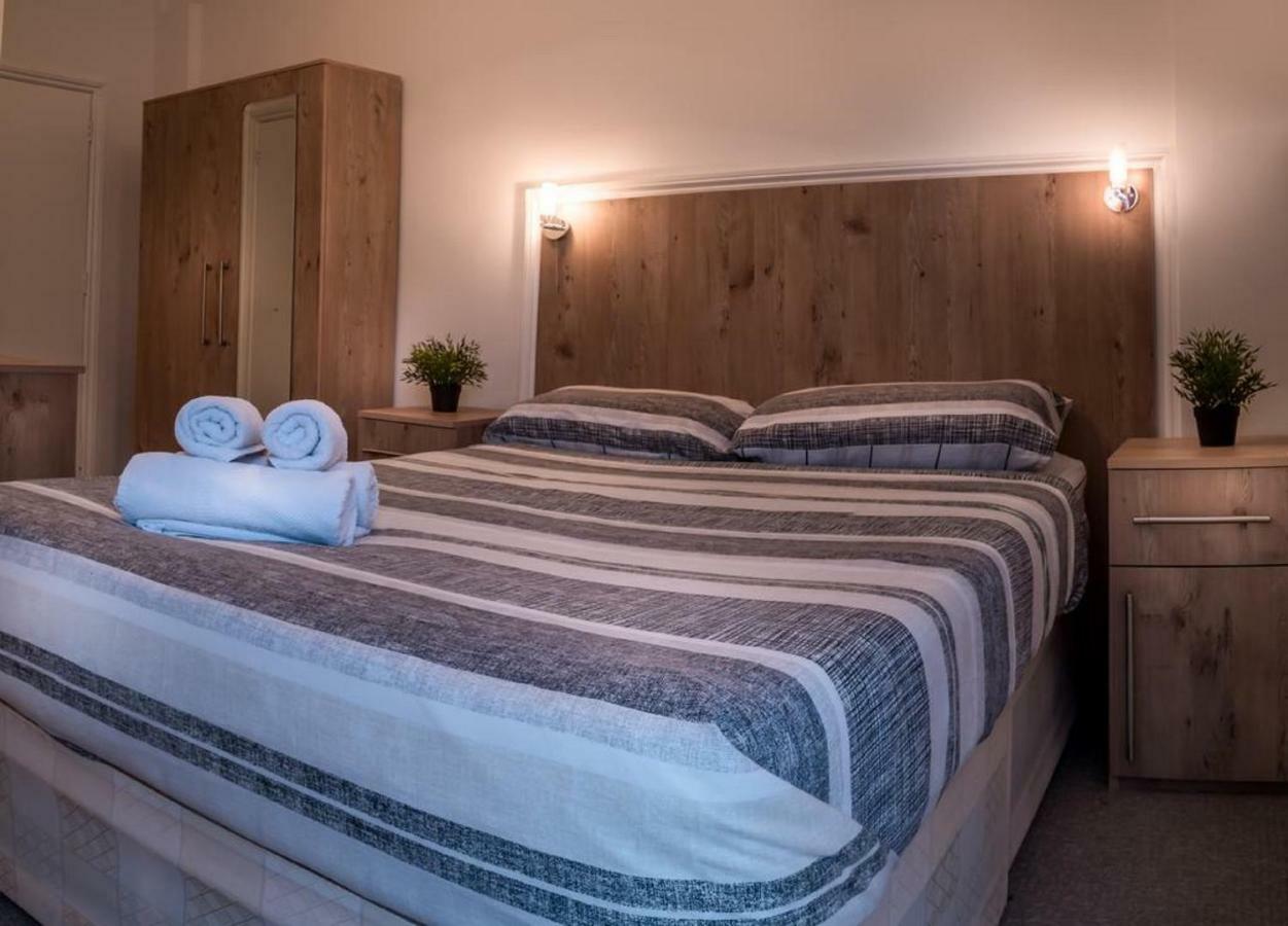 Acton Hill Hotel Ealing Buitenkant foto