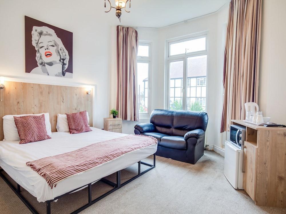 Acton Hill Hotel Ealing Buitenkant foto